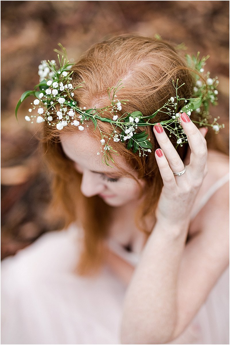 outdoor engagement photo ideas