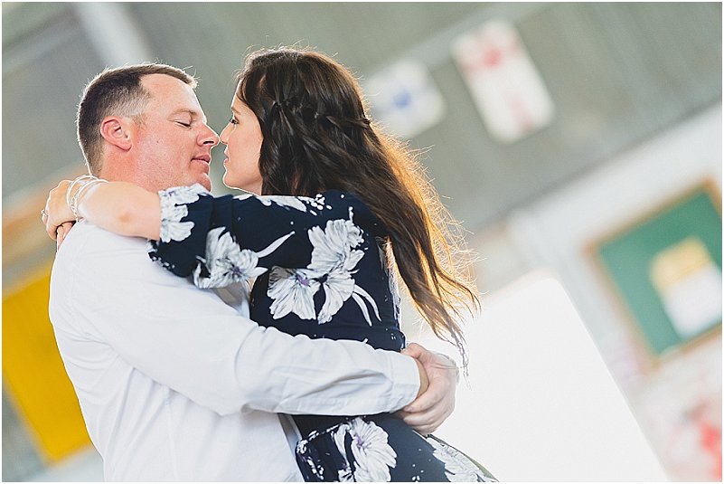aviator engagement photoshoot