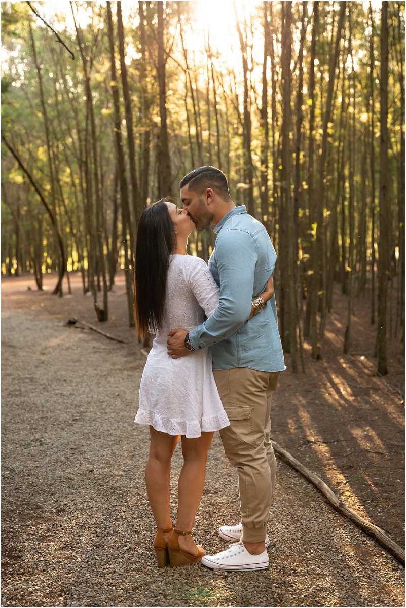 Alexis Muntz Photography Meagan + Brett