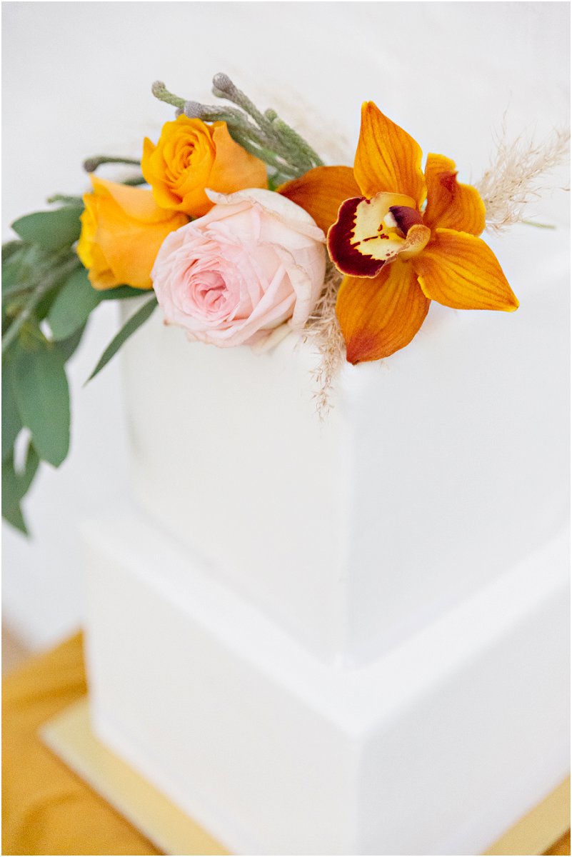 mustard wedding cake