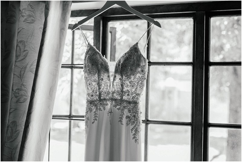 wedding dress