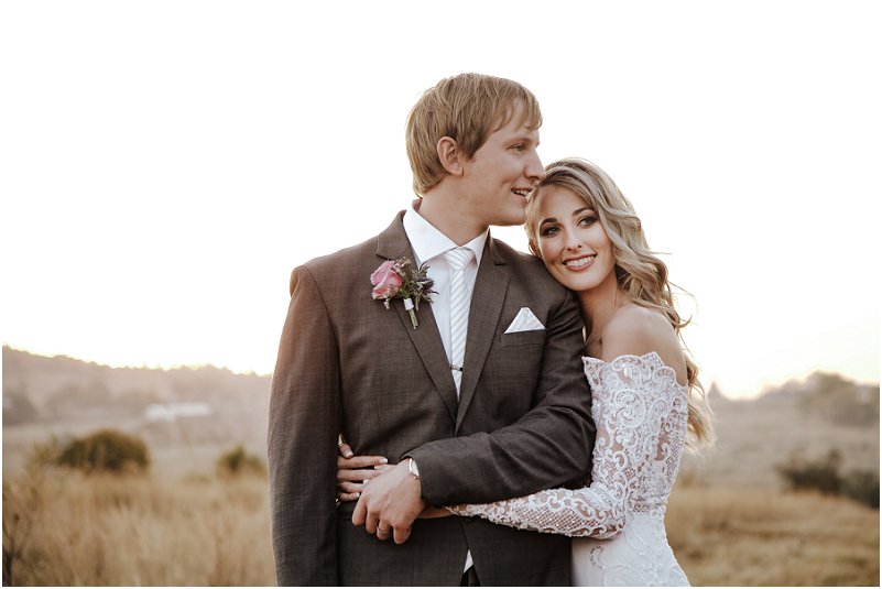 modern winter wedding