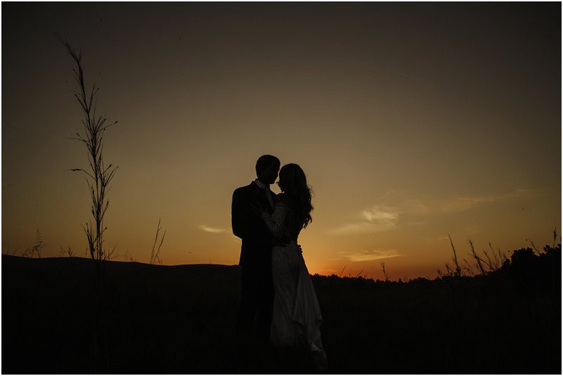 modern winter wedding