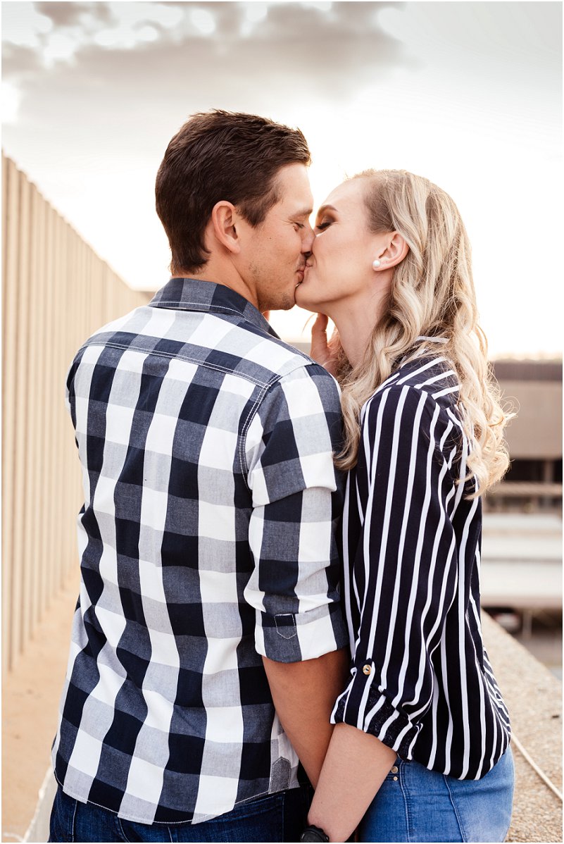 spontaneous engagement photo shoot