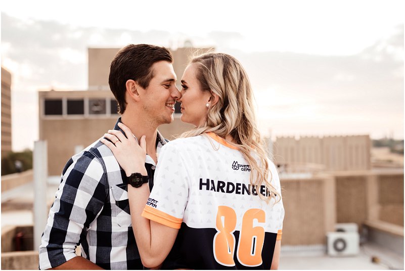 spontaneous engagement photo shoot