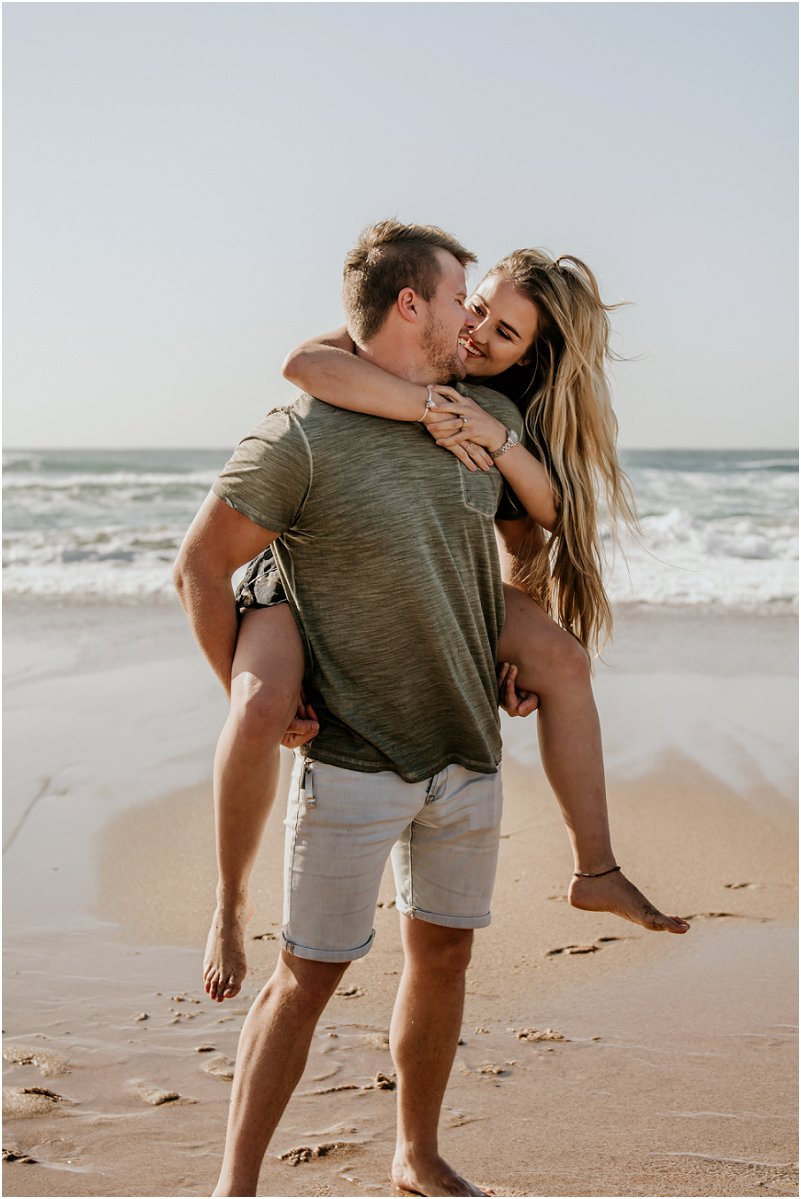 verlowing fotosessie op die strand