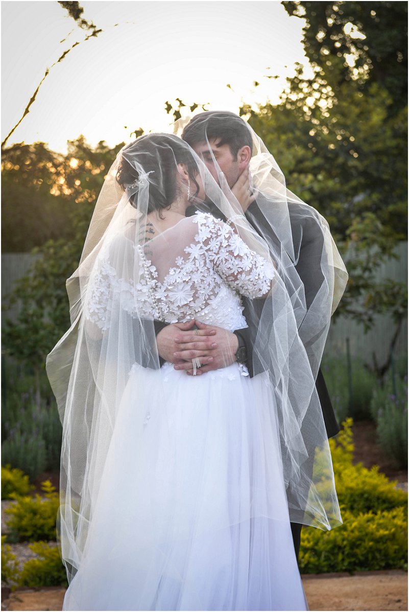 Kom Ons Trou Nou VIA