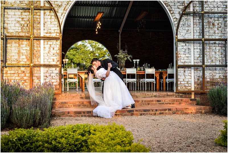 Kom Ons Trou Nou VIA