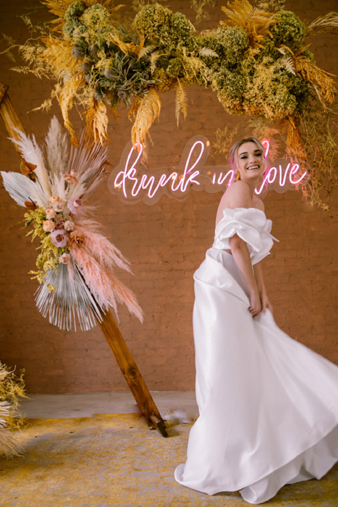 1970s Bohemian Wedding Inspiration