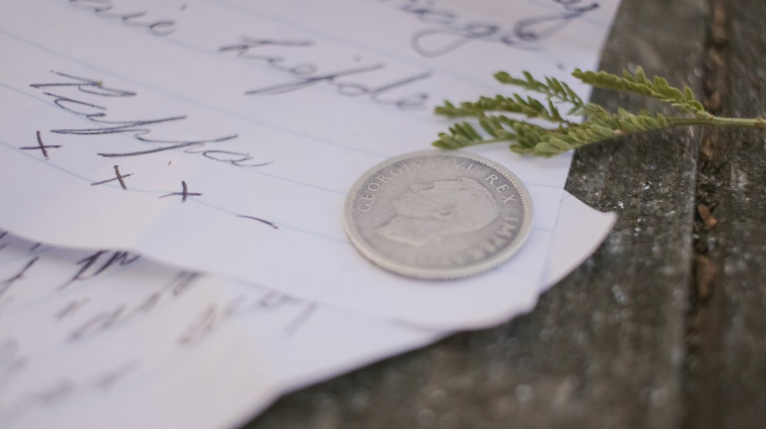 bride getting ready photos