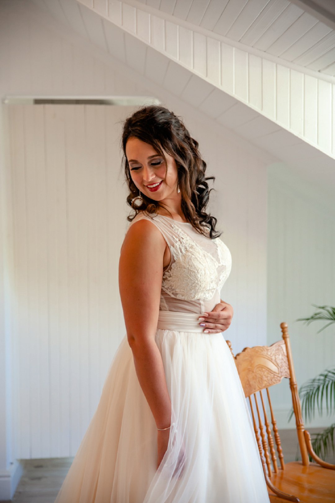 bride getting ready photos