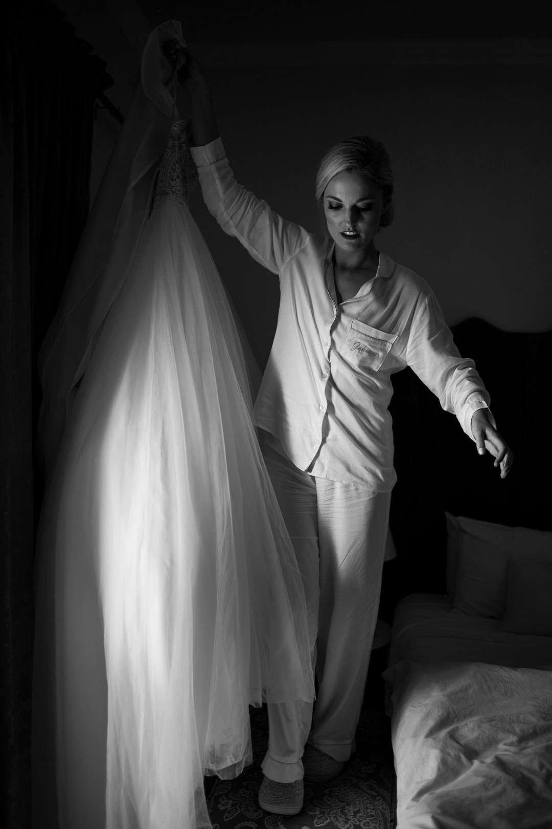 bride getting ready photography