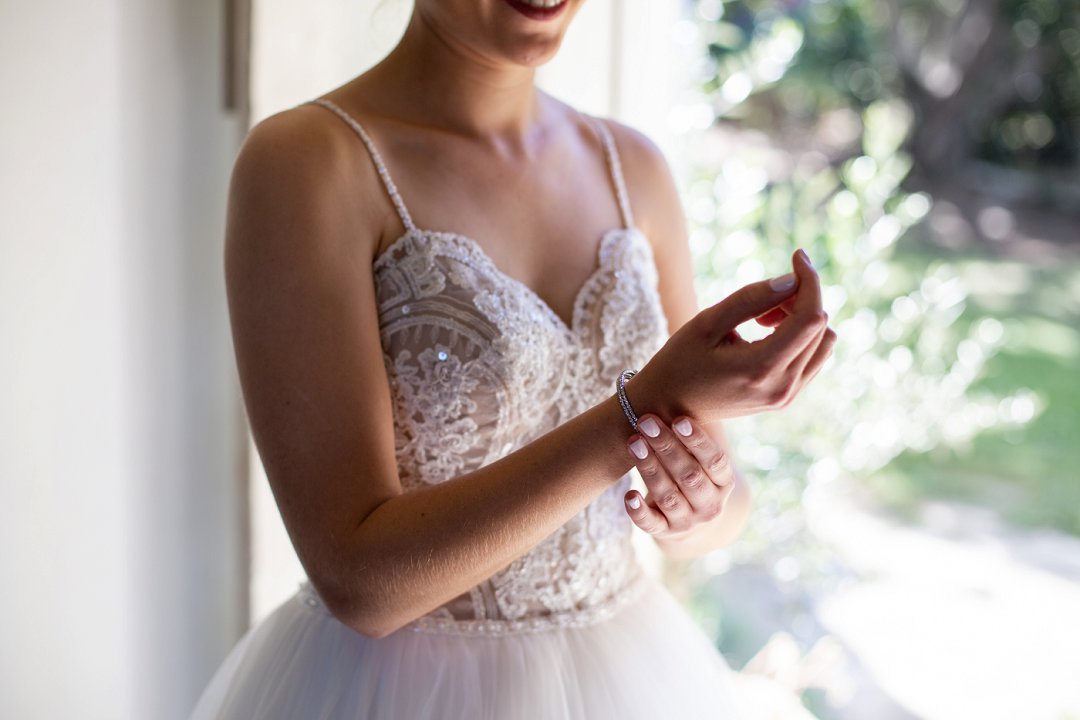 bride getting ready photography