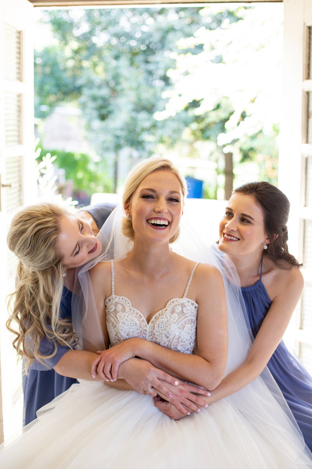 bride getting ready photography