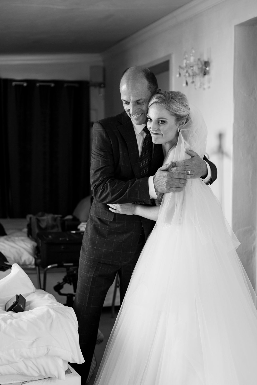 bride getting ready photography