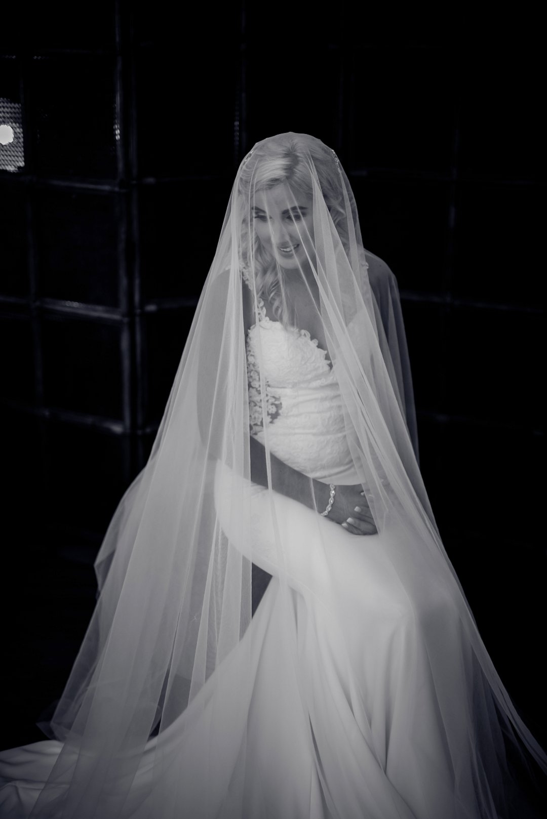bride getting ready photos