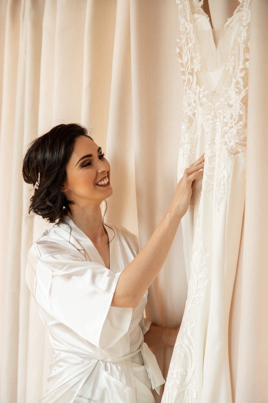 bride getting ready