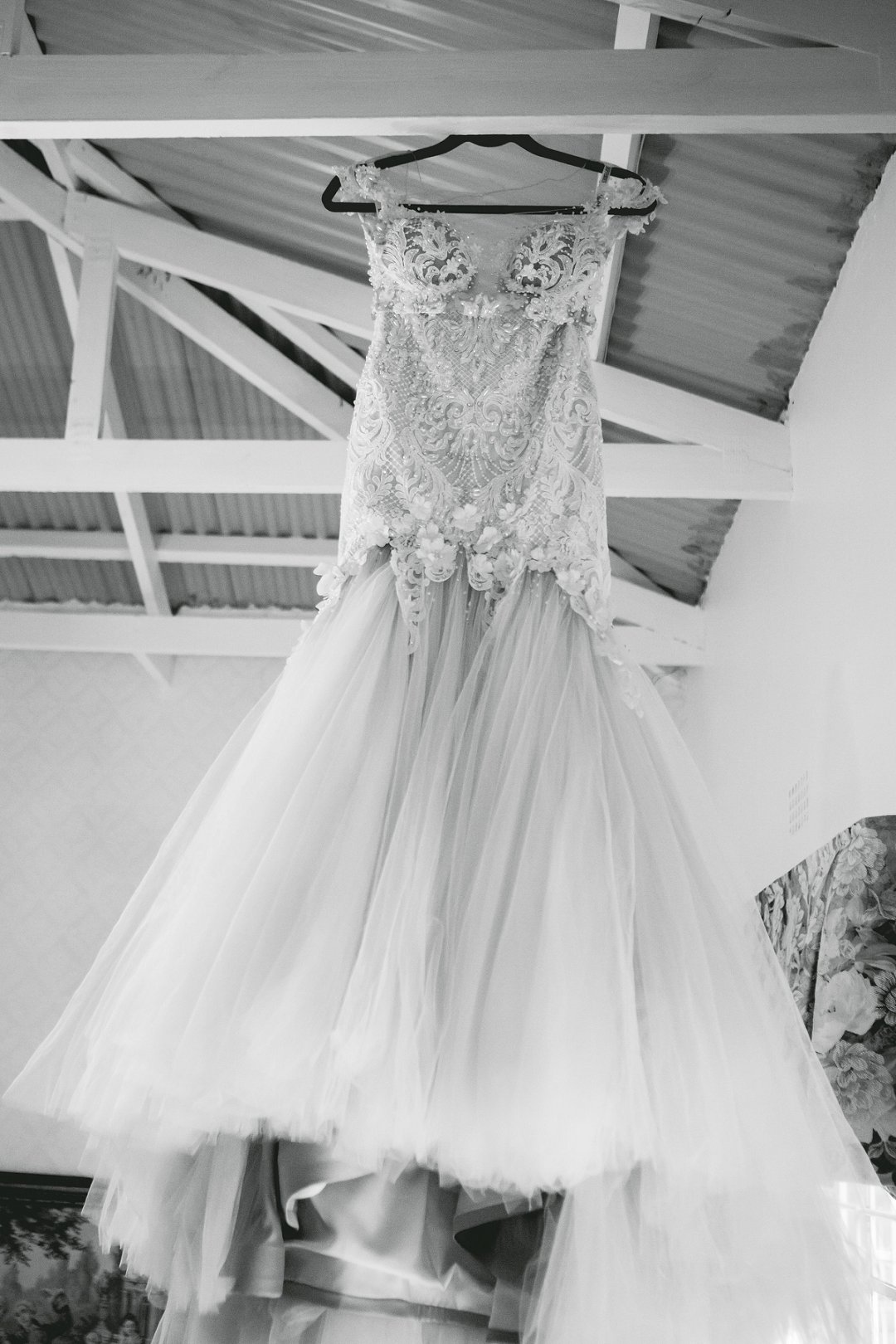 bride getting ready photos