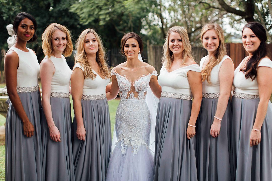 bride getting ready photos