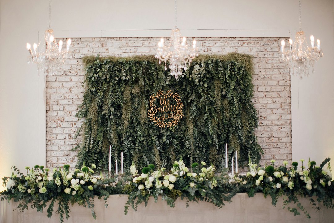 whispering thorns wedding