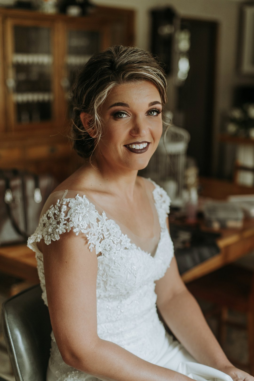 bride getting ready photos