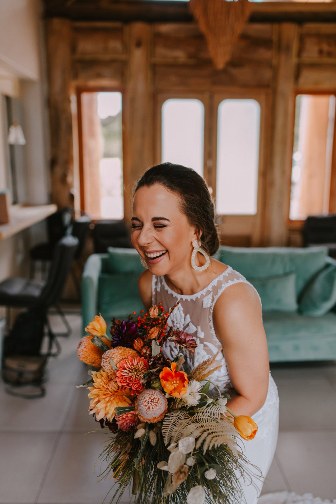 bride getting ready photos