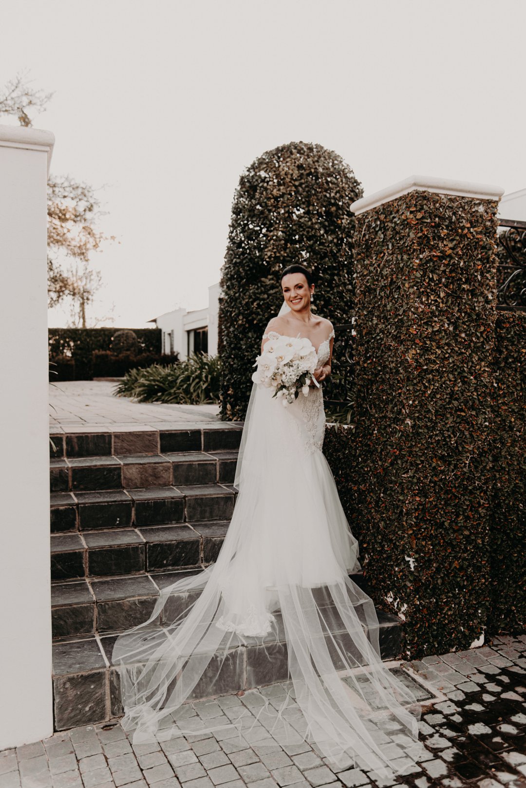 stylish wedding photos