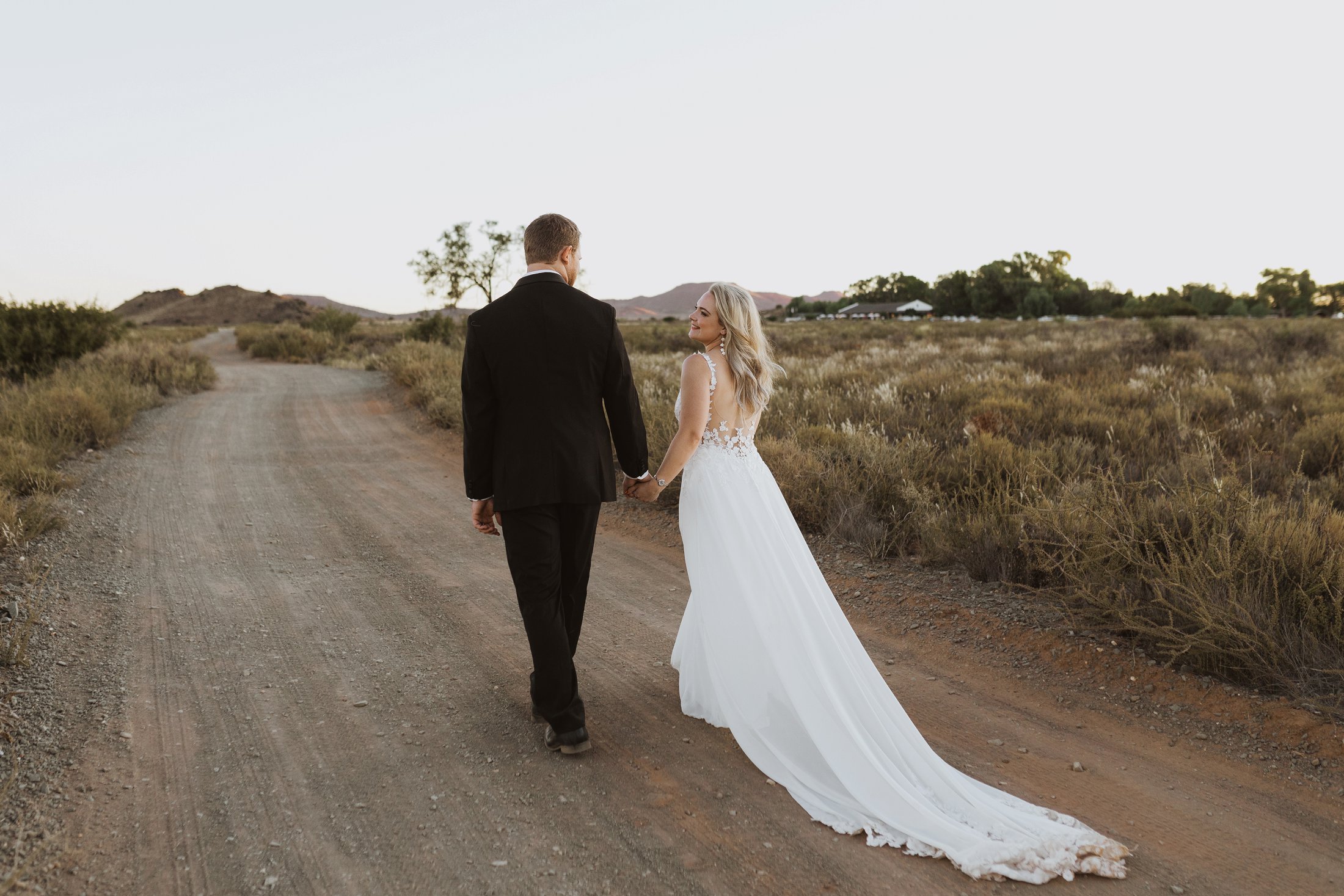 Fanie & Caytlin se Stylvolle Karoo Trou Viering