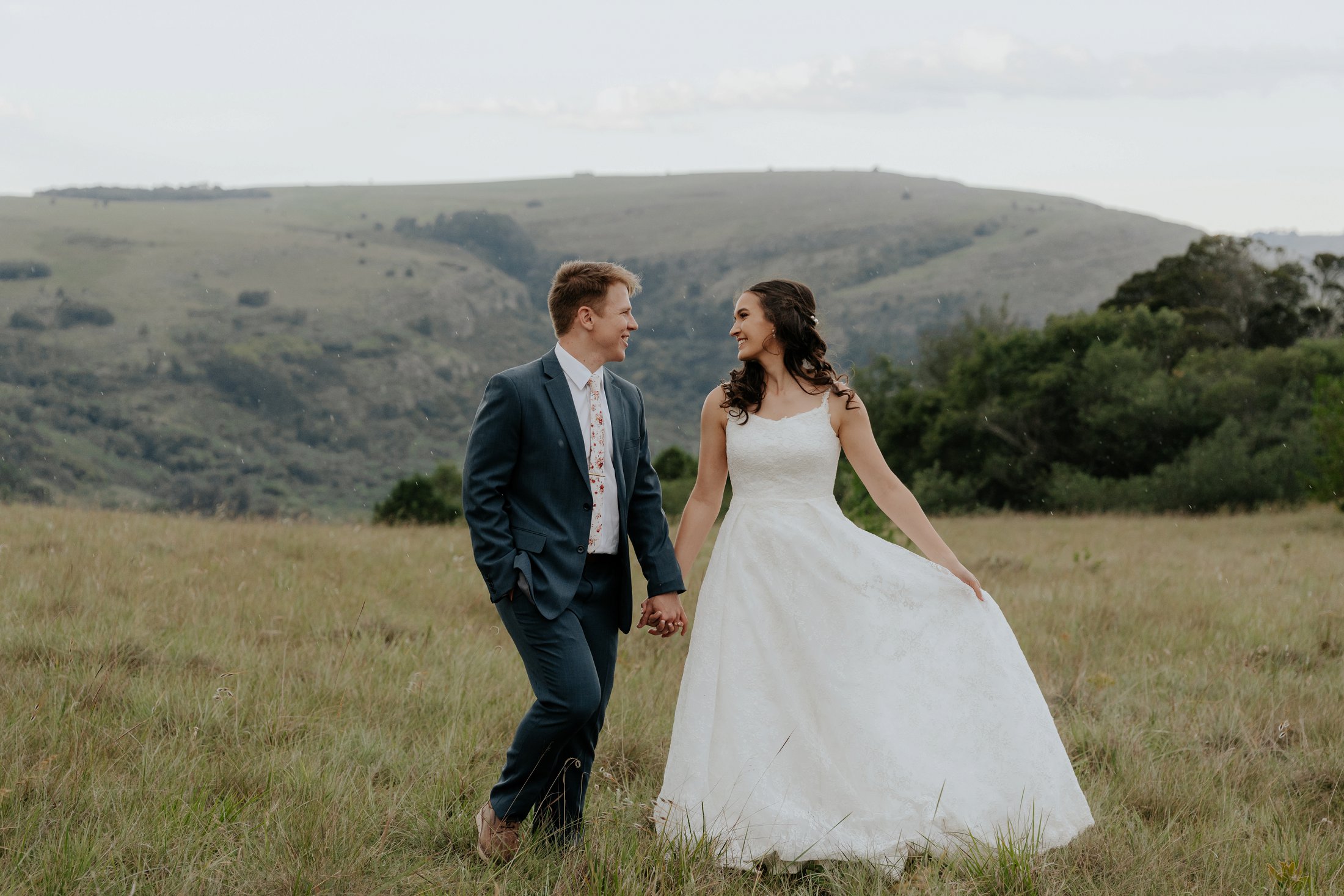 Aaron & Bernice se Kleurryke Bostroue vol Romanse in Mpumalanga