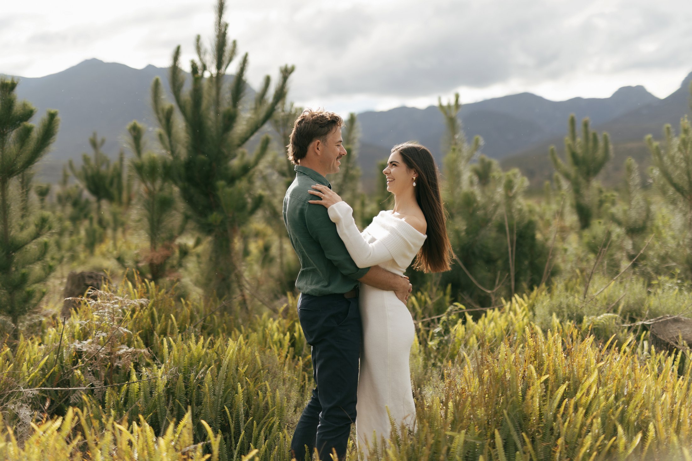 De Waal & Danielle se Natuurlike Winter Verlowing Fotosessie